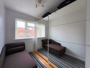 Photo 5- click for photo gallery